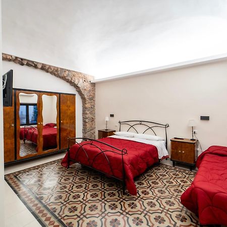 Bellinikatanesuite Catania-Fontanarossai nemzetközi repülőtér Kültér fotó