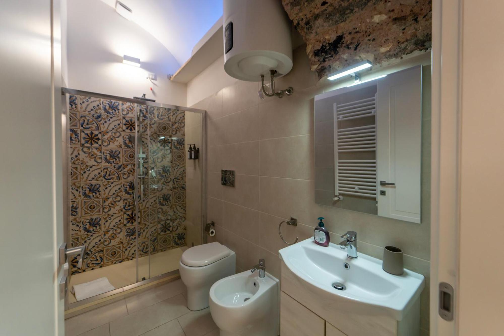 Bellinikatanesuite Catania-Fontanarossai nemzetközi repülőtér Kültér fotó