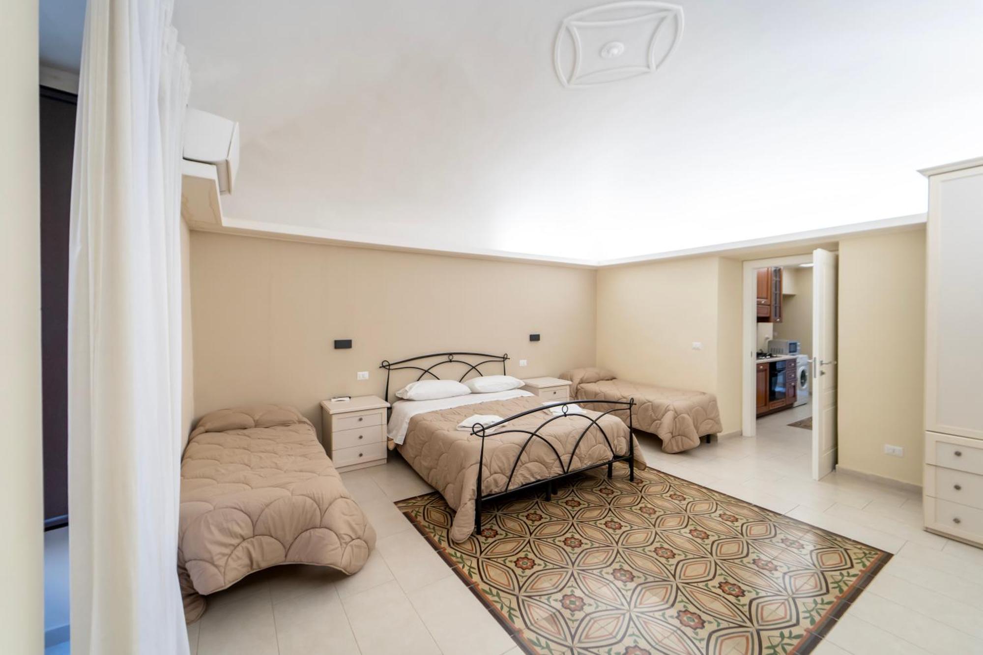 Bellinikatanesuite Catania-Fontanarossai nemzetközi repülőtér Kültér fotó