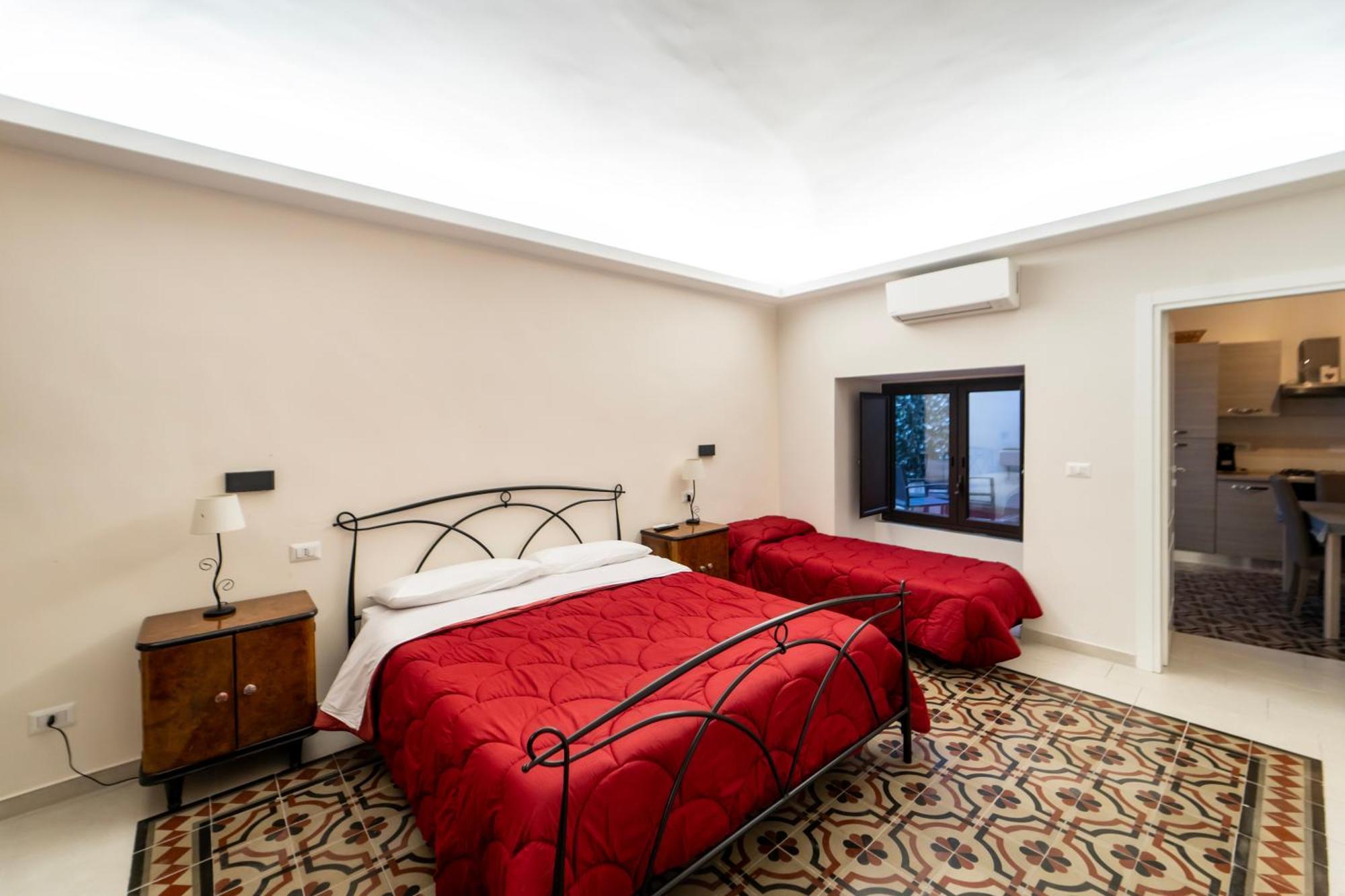 Bellinikatanesuite Catania-Fontanarossai nemzetközi repülőtér Kültér fotó